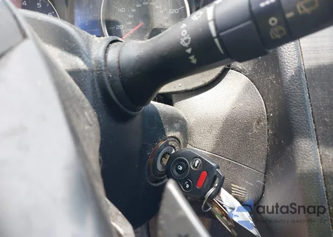 2013 Subaru Xv Crosstrek 2.0I Limited from USA, damaged, VIN JF2GPAGC2D2856136